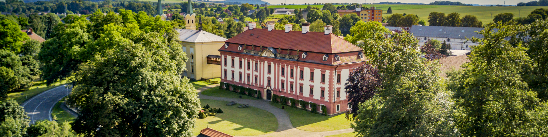 Zámek Kunín – foto 1