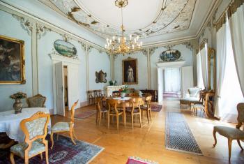 Hlavní salon